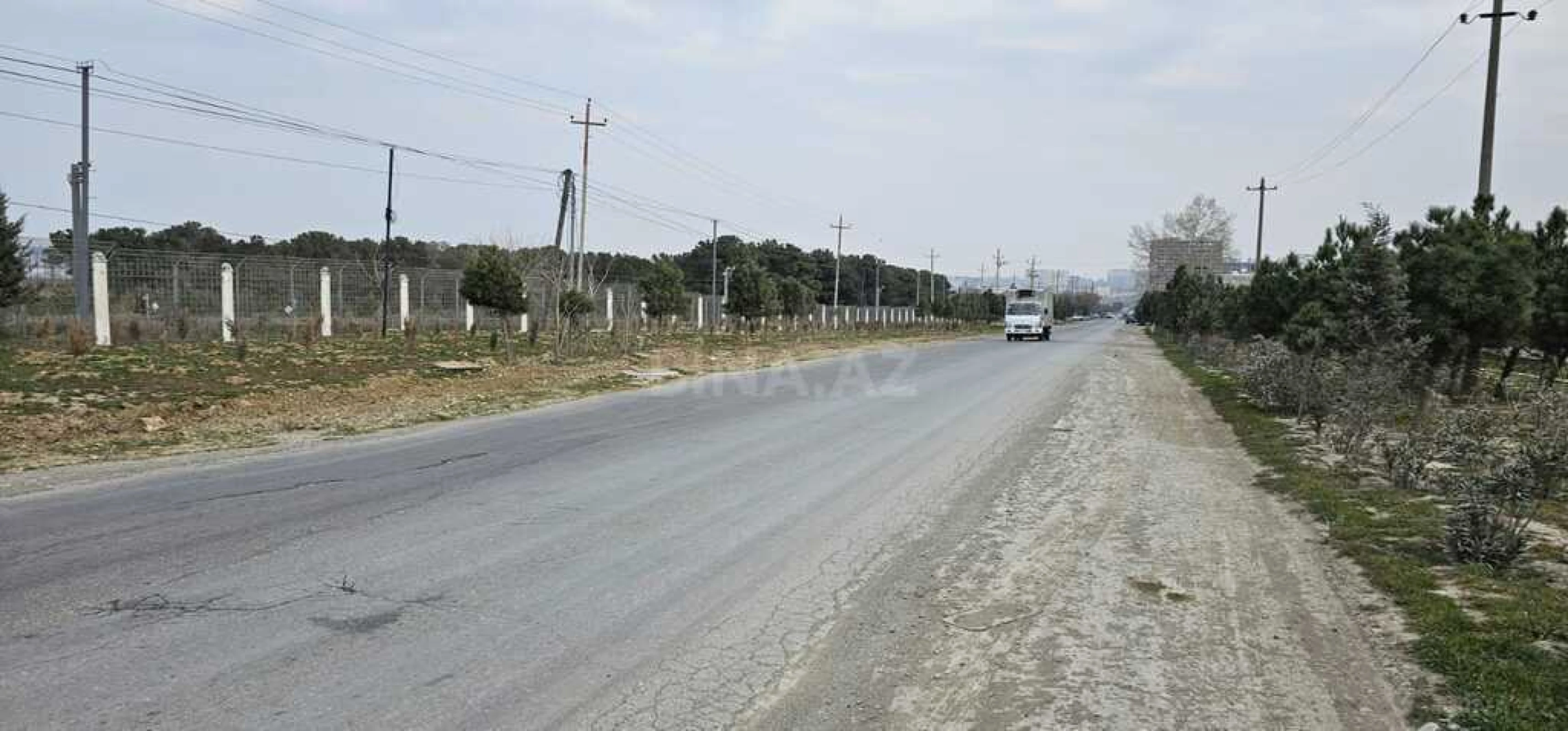 Satılır torpaq sahəsi 200 m²