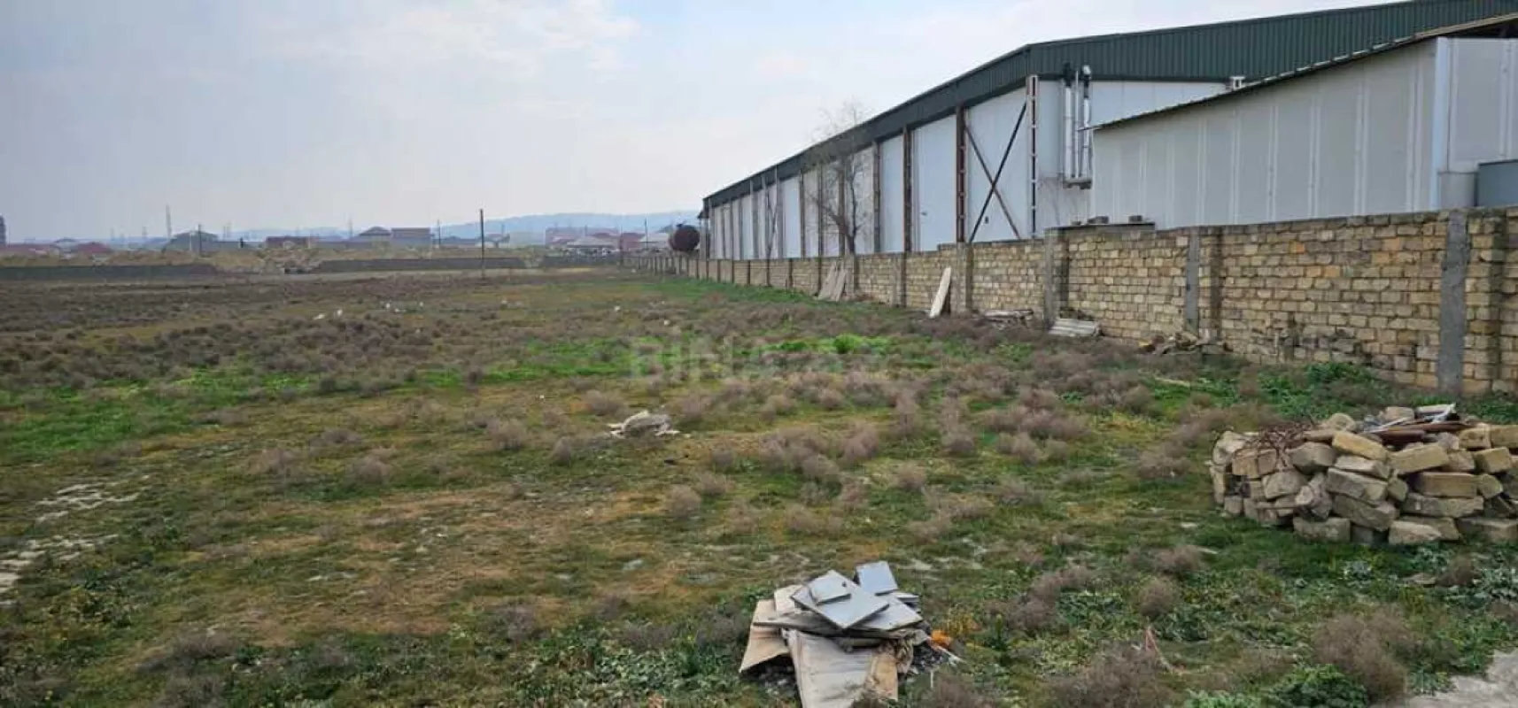 Satılır torpaq sahəsi 200 m²