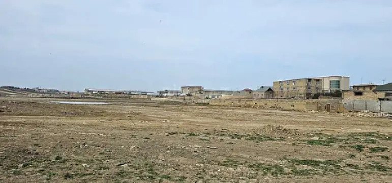 Satılır torpaq sahəsi 1100 m²