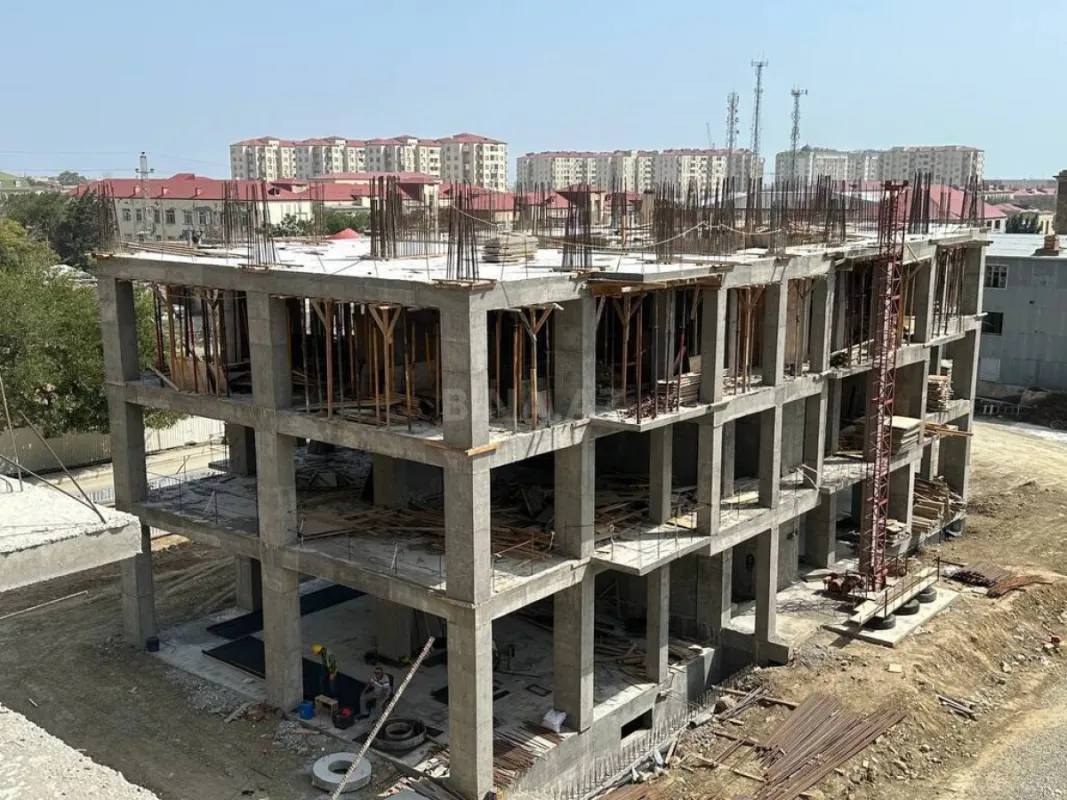 Satılır 2 otaqlı mənzil 73.8 m²
