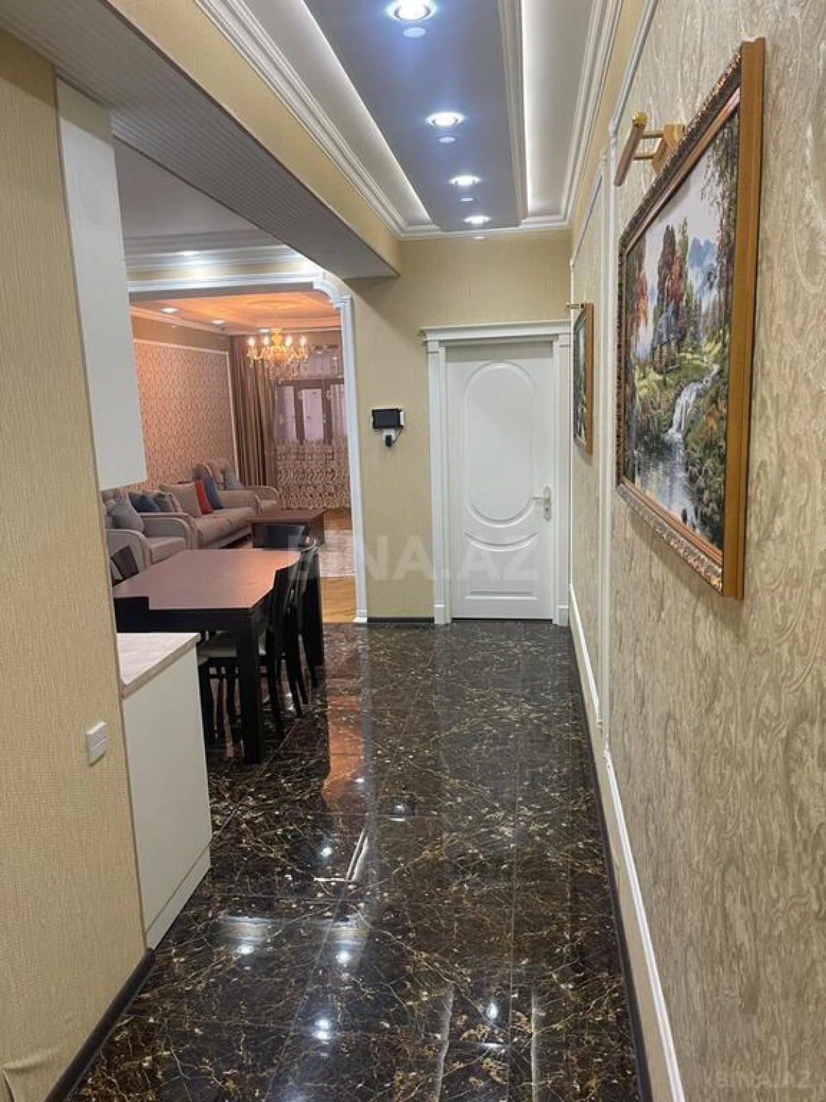 Kirayə verilir 3 otaqlı mənzil 112 m²