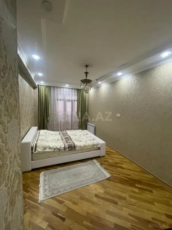 Kirayə verilir 3 otaqlı mənzil 112 m²