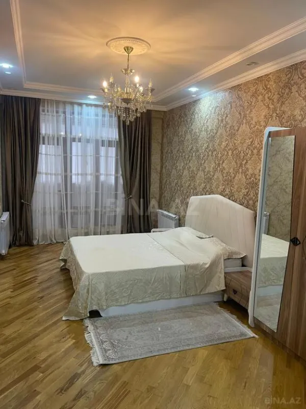 Kirayə verilir 3 otaqlı mənzil 112 m²