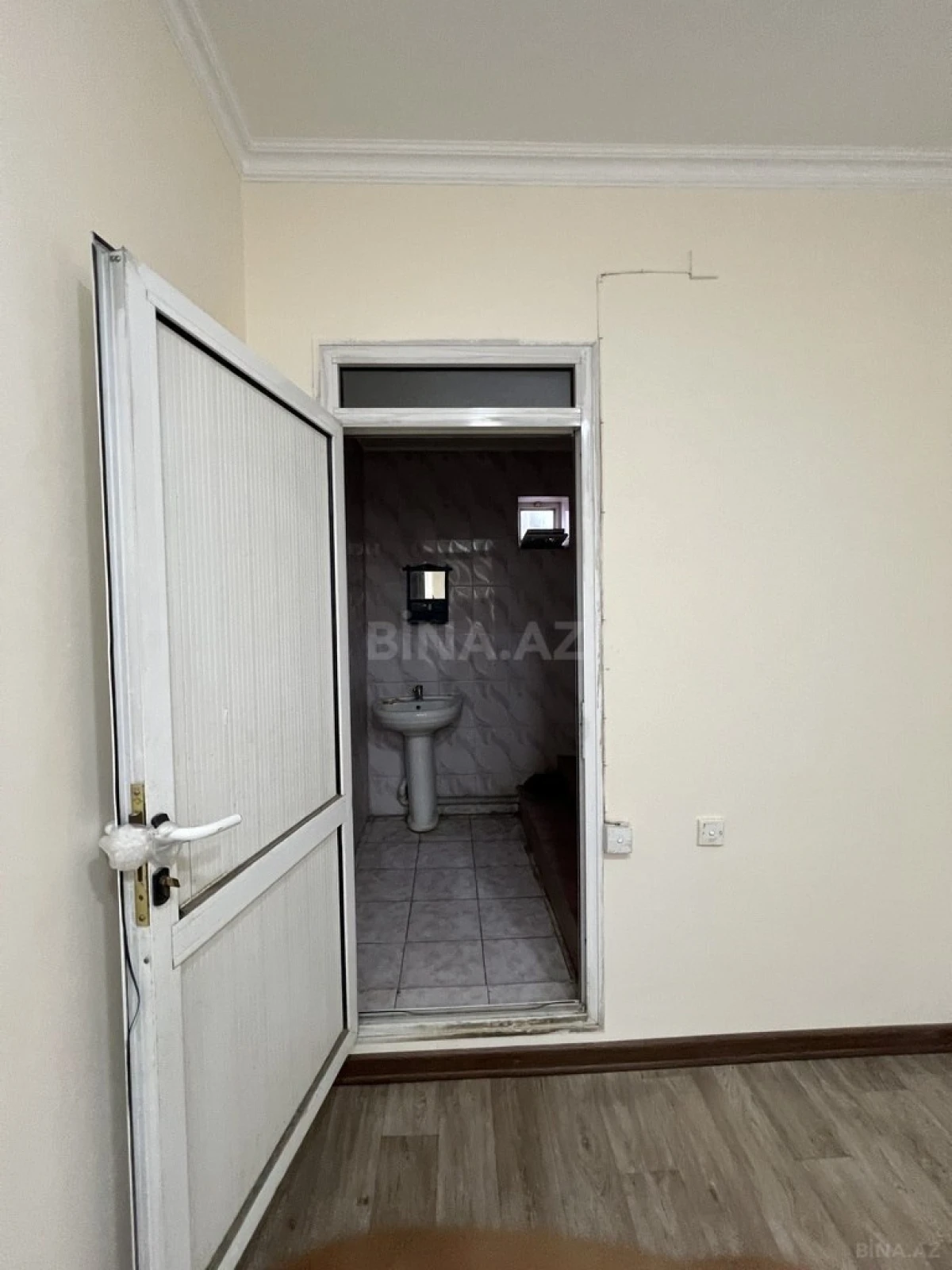 Kirayə verilir obyekt 850 m²