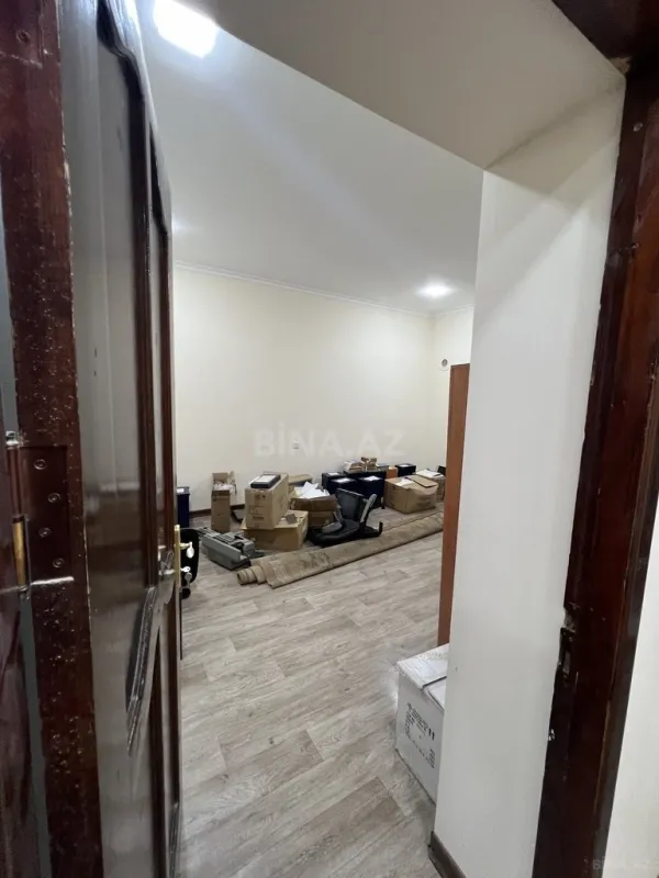 Kirayə verilir obyekt 850 m²