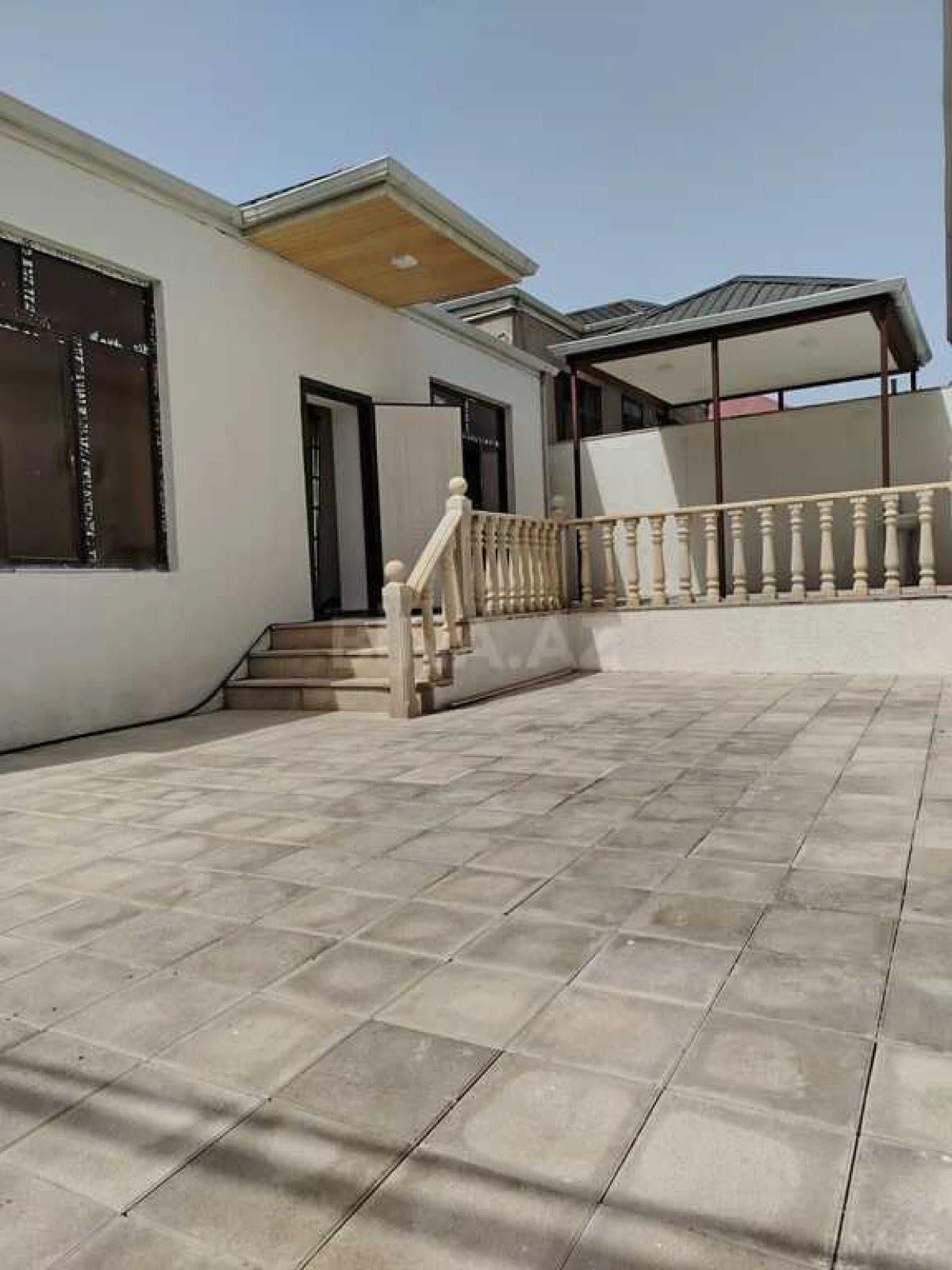 Satılır 3 otaqlı həyət evi 100 m²