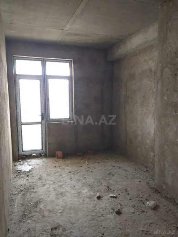 Satılır 3 otaqlı mənzil 120 m²