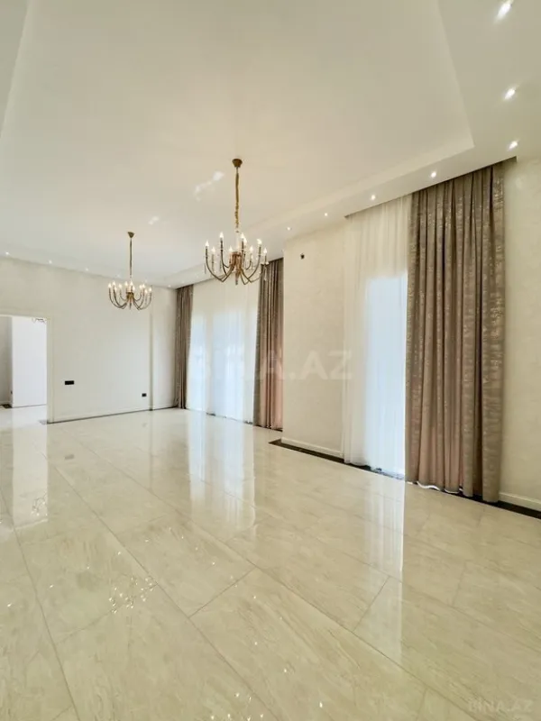 Satılır 6 otaqlı həyət evi 440 m²