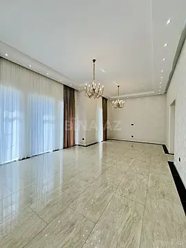 Satılır 6 otaqlı həyət evi 440 m²
