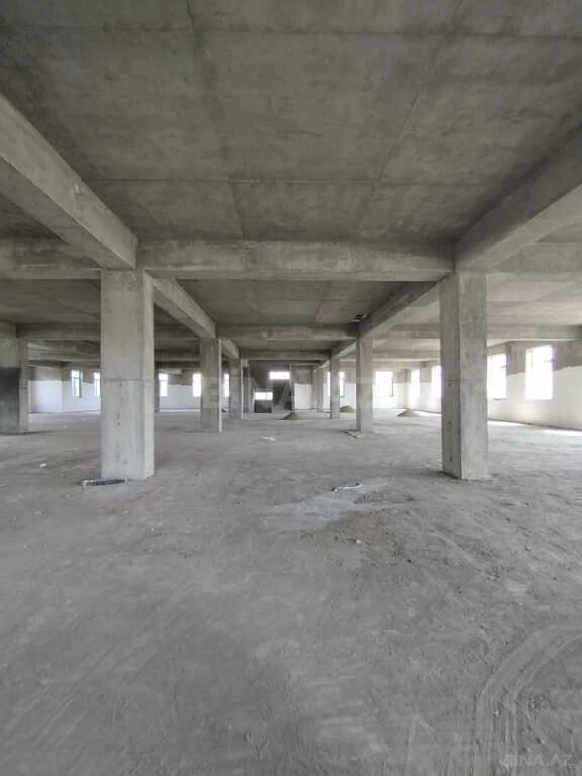 Kirayə verilir obyekt 5000 m²