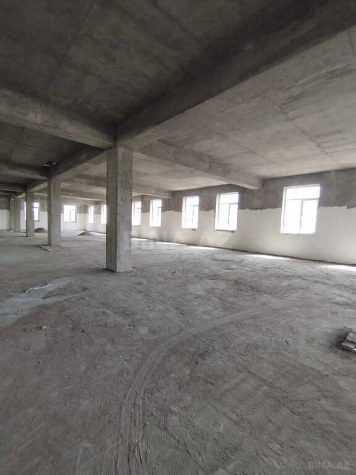 Kirayə verilir obyekt 5000 m²