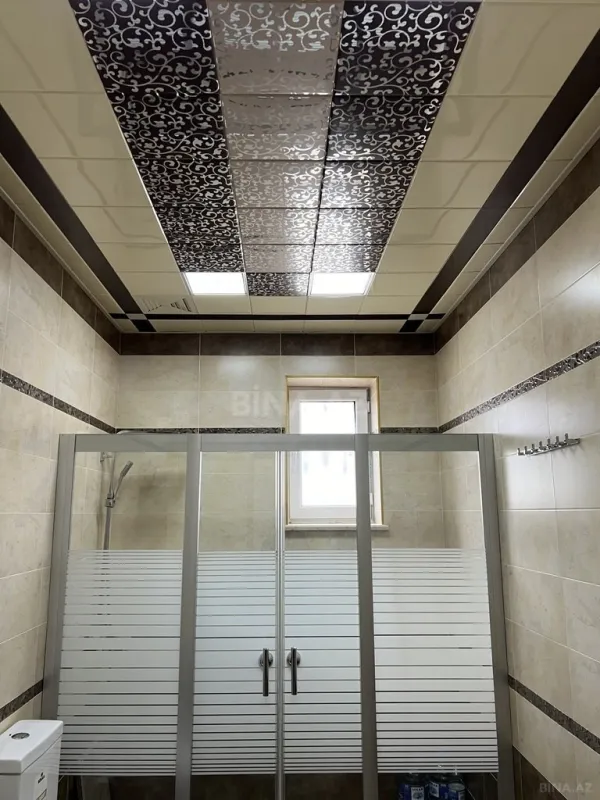 Satılır 8 otaqlı həyət evi 329 m²