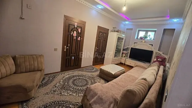 Satılır 4 otaqlı həyət evi 100 m² — Bakı, M.Ə.Rəsulzadə qəs. 4 otaq 100.00 m²