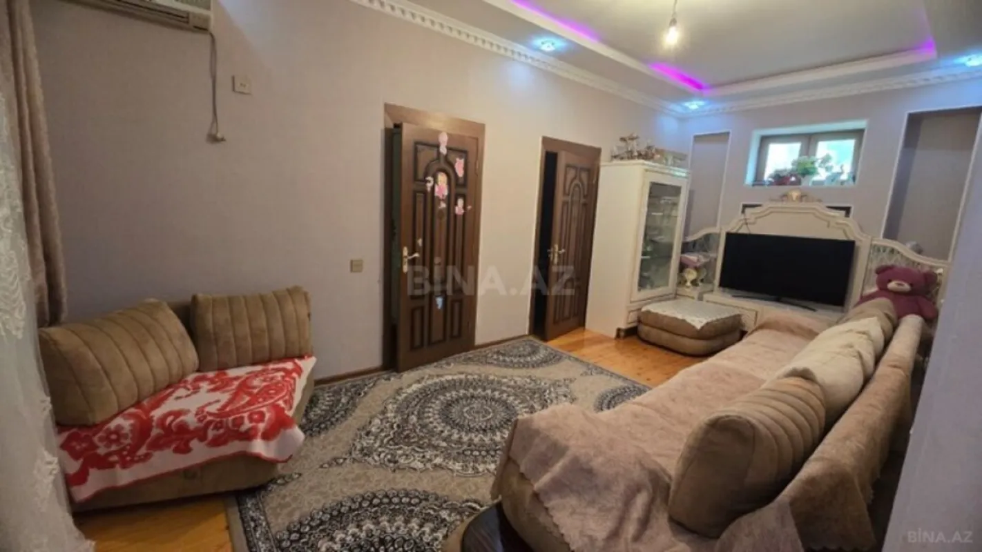Satılır 4 otaqlı həyət evi 100 m²