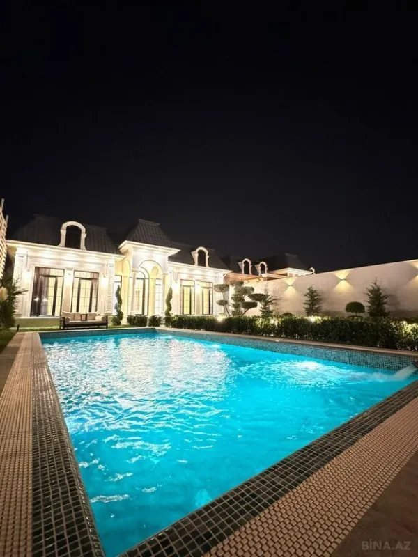 Satılır 5 otaqlı həyət evi 300 m²