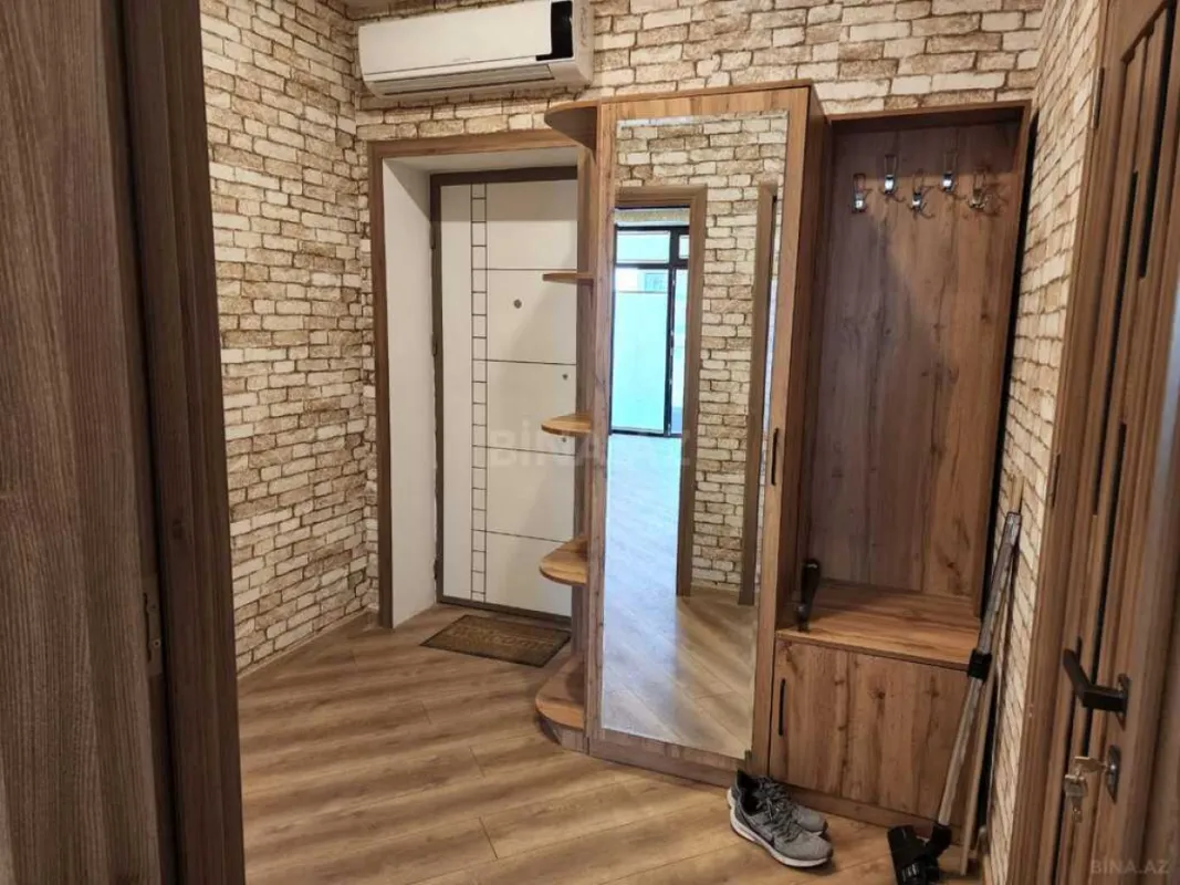 Kirayə verilir 2 otaqlı mənzil 65 m²