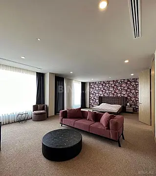 Kirayə verilir 6 otaqlı həyət evi 400 m²