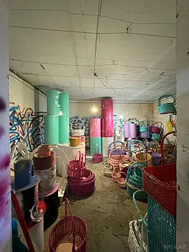 Satılır obyekt 180 m²