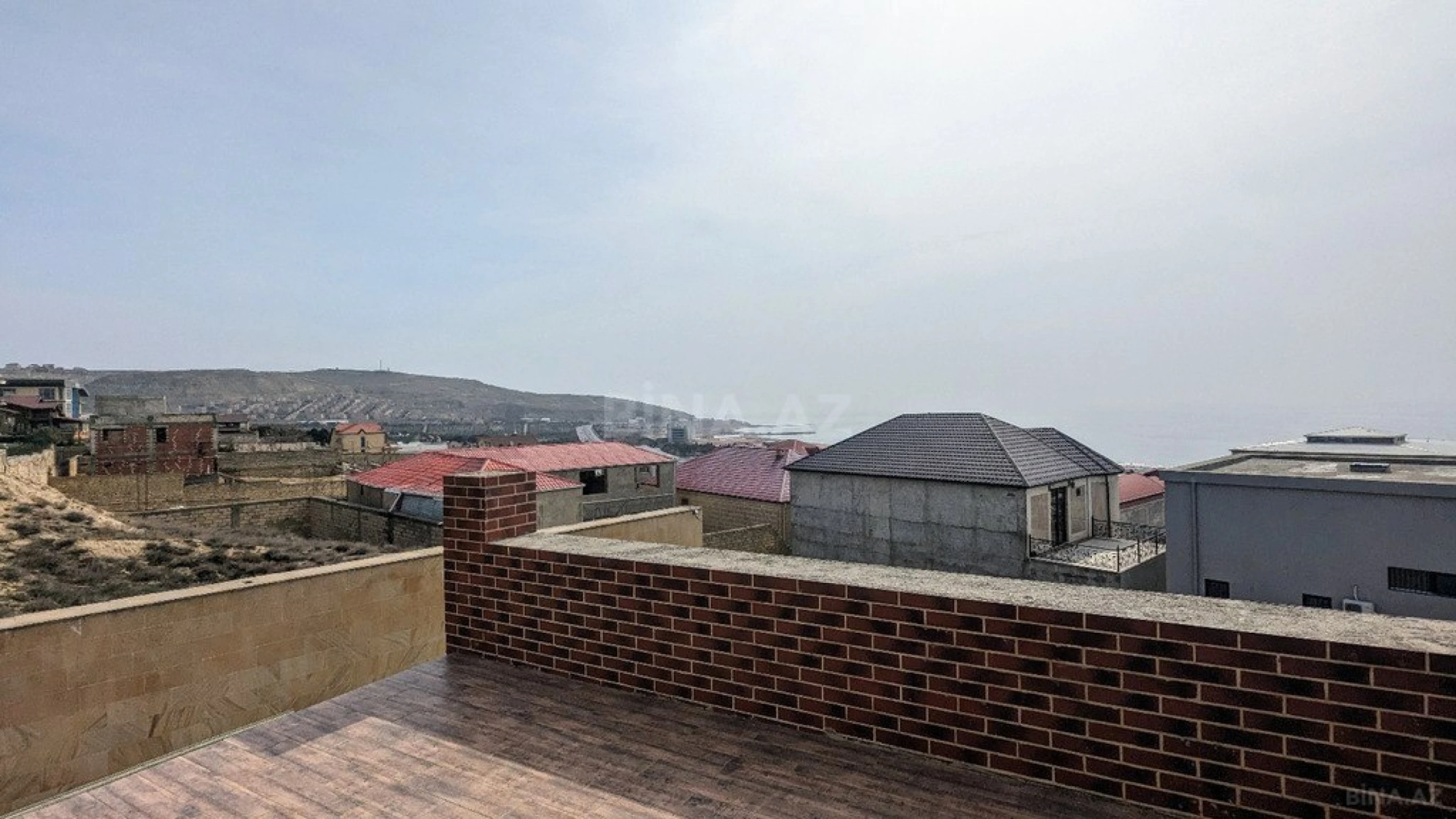 Satılır 7 otaqlı həyət evi 400 m²