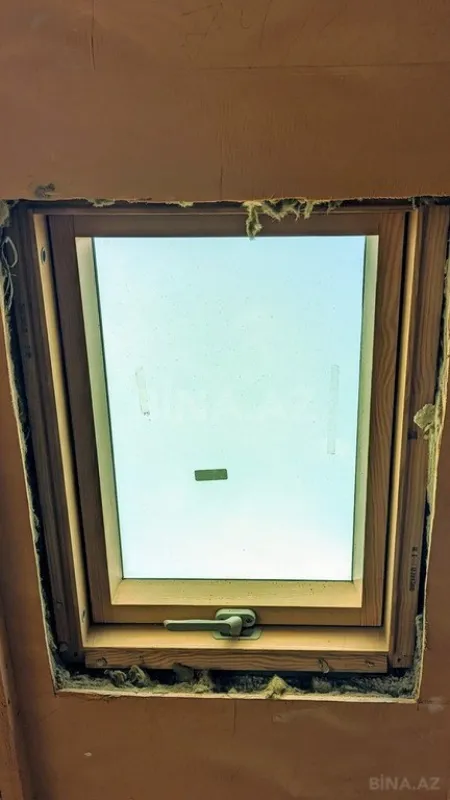 Satılır 7 otaqlı həyət evi 400 m²