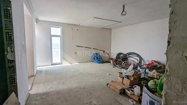Satılır 7 otaqlı həyət evi 400 m²
