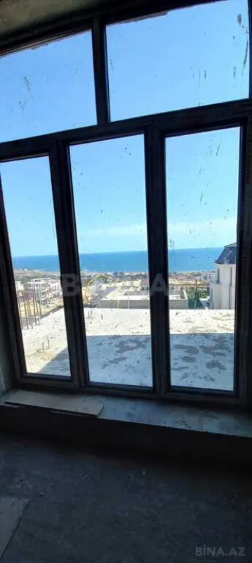 Satılır 5 otaqlı həyət evi 460 m²