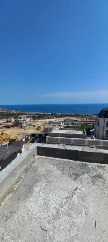 Satılır 5 otaqlı həyət evi 460 m²