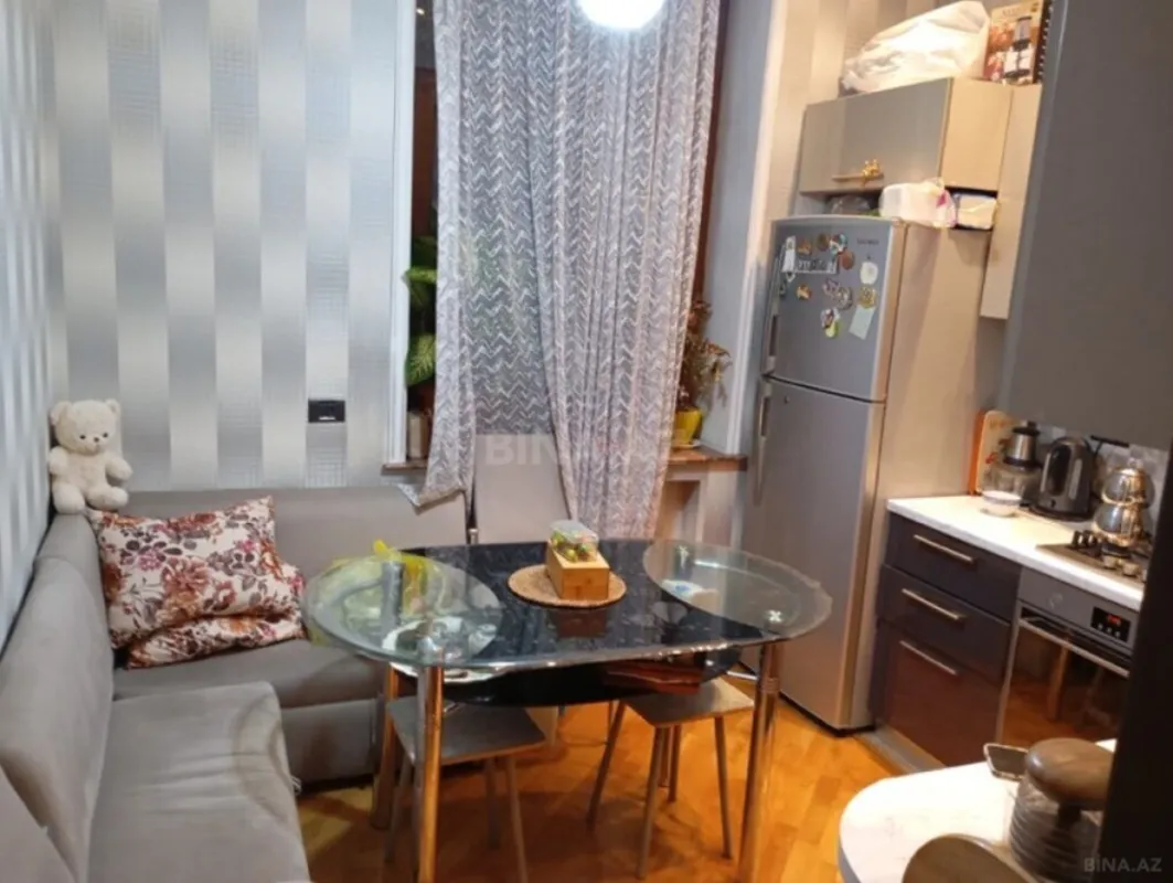 Satılır 3 otaqlı mənzil 75 m²