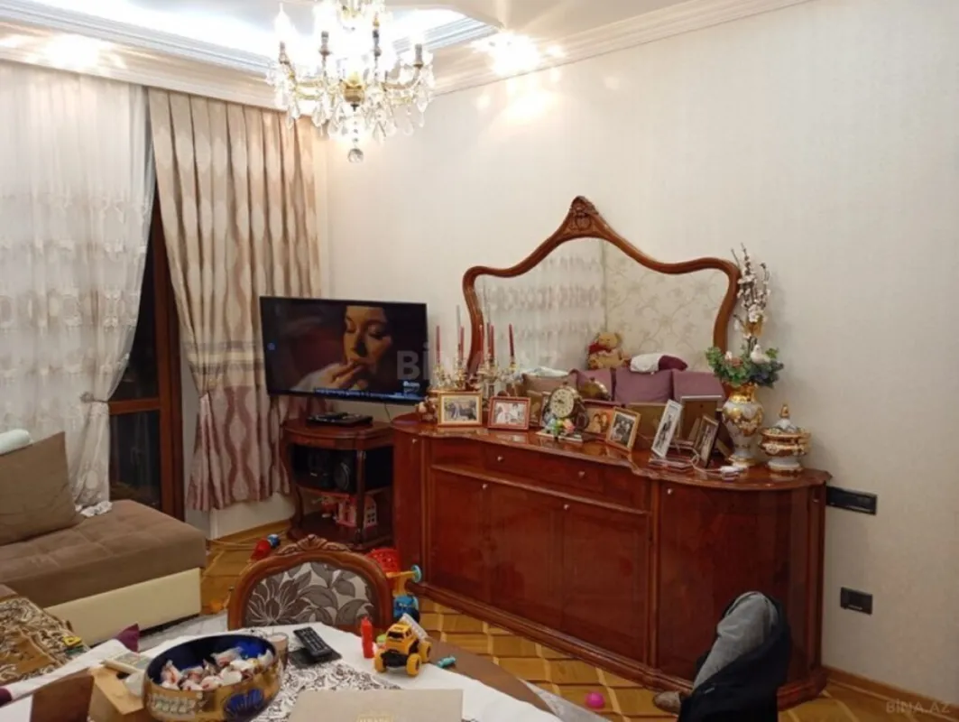 Satılır 3 otaqlı mənzil 75 m²