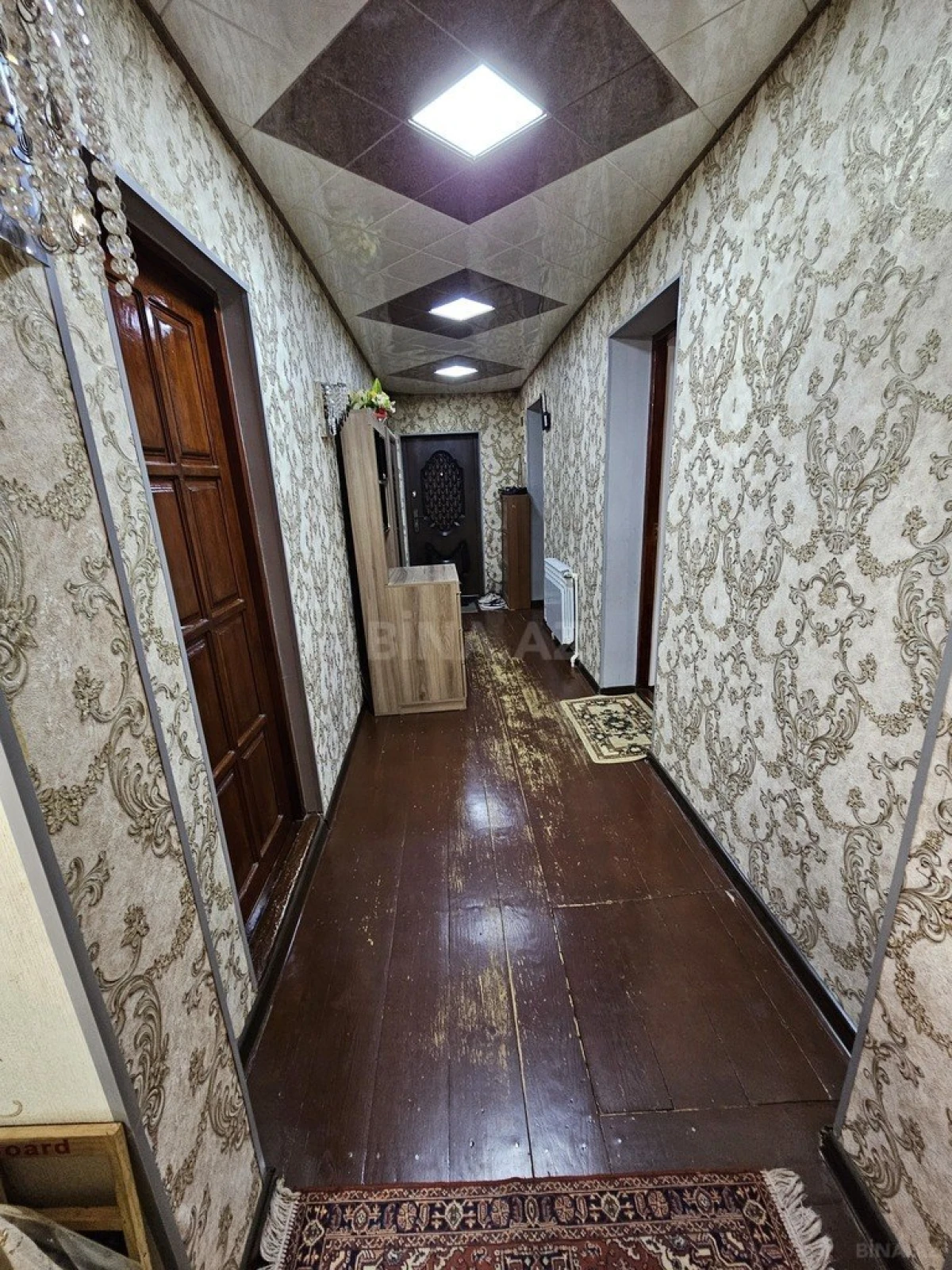 Satılır 3 otaqlı mənzil 93 m²