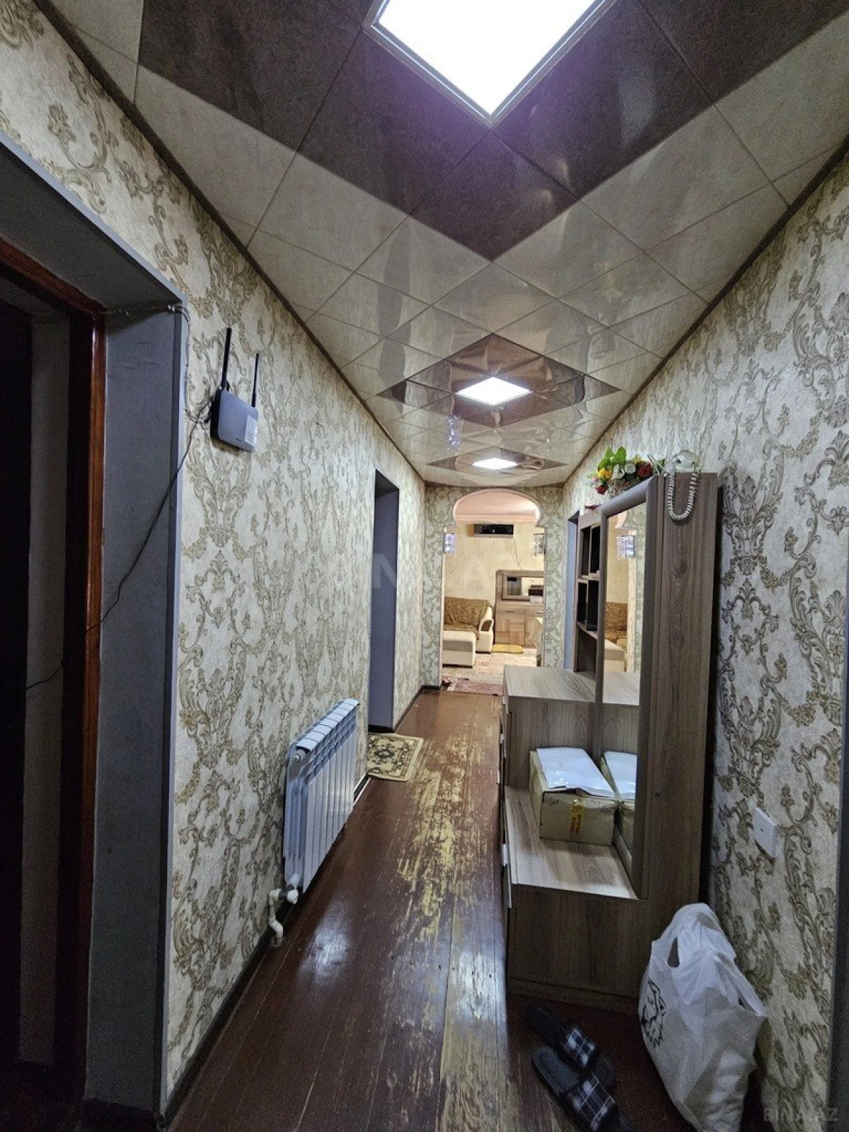 Satılır 3 otaqlı mənzil 93 m²