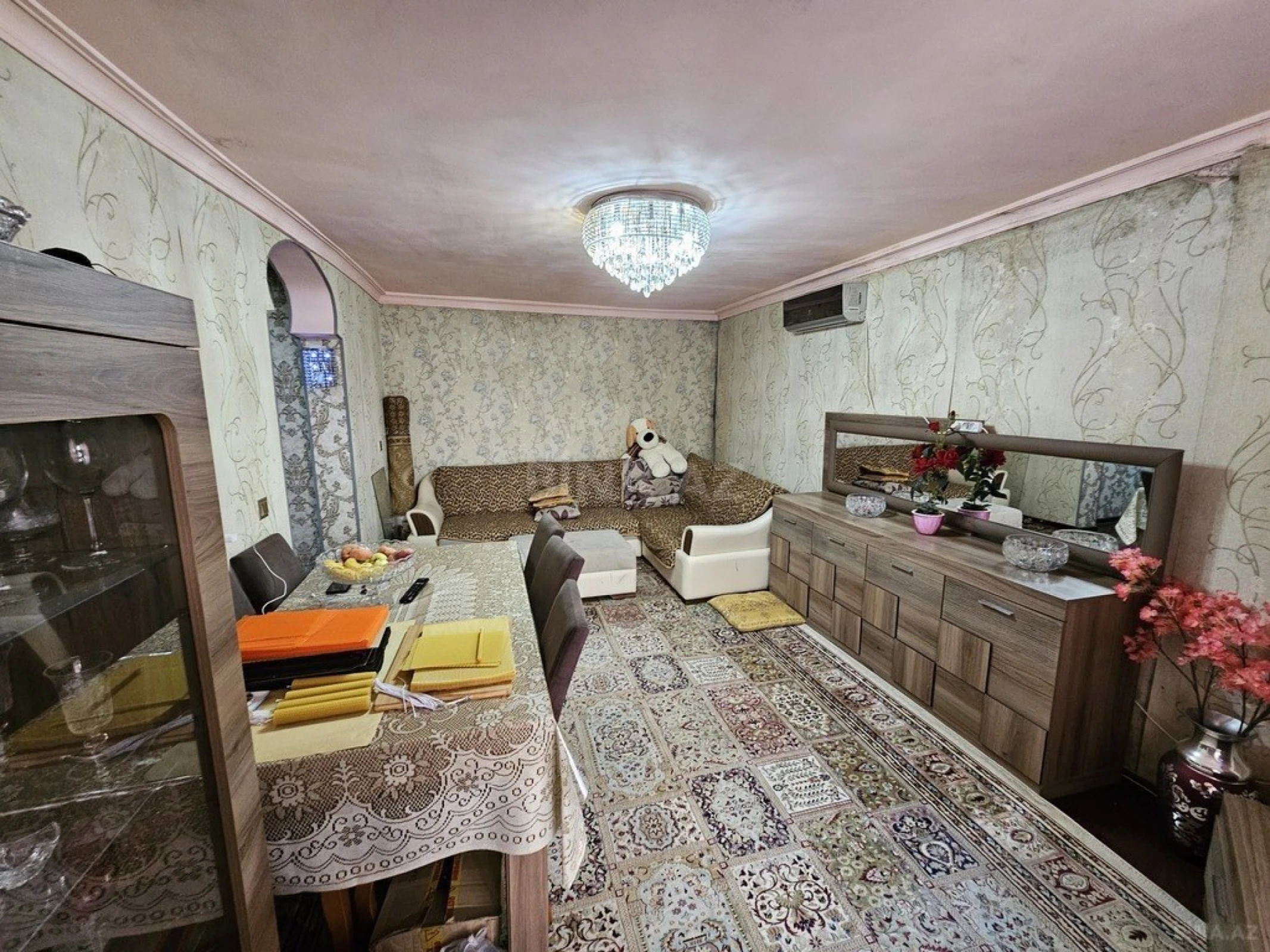 Satılır 3 otaqlı mənzil 93 m²