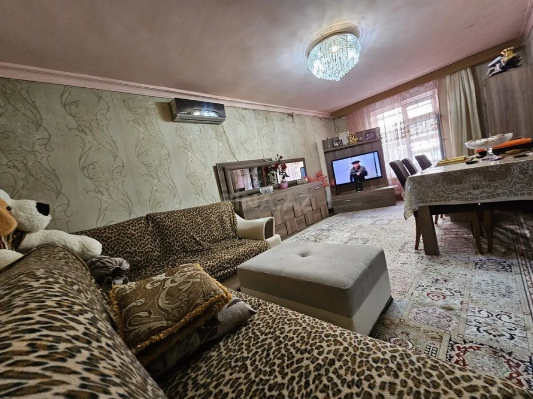 Satılır 3 otaqlı mənzil 93 m²