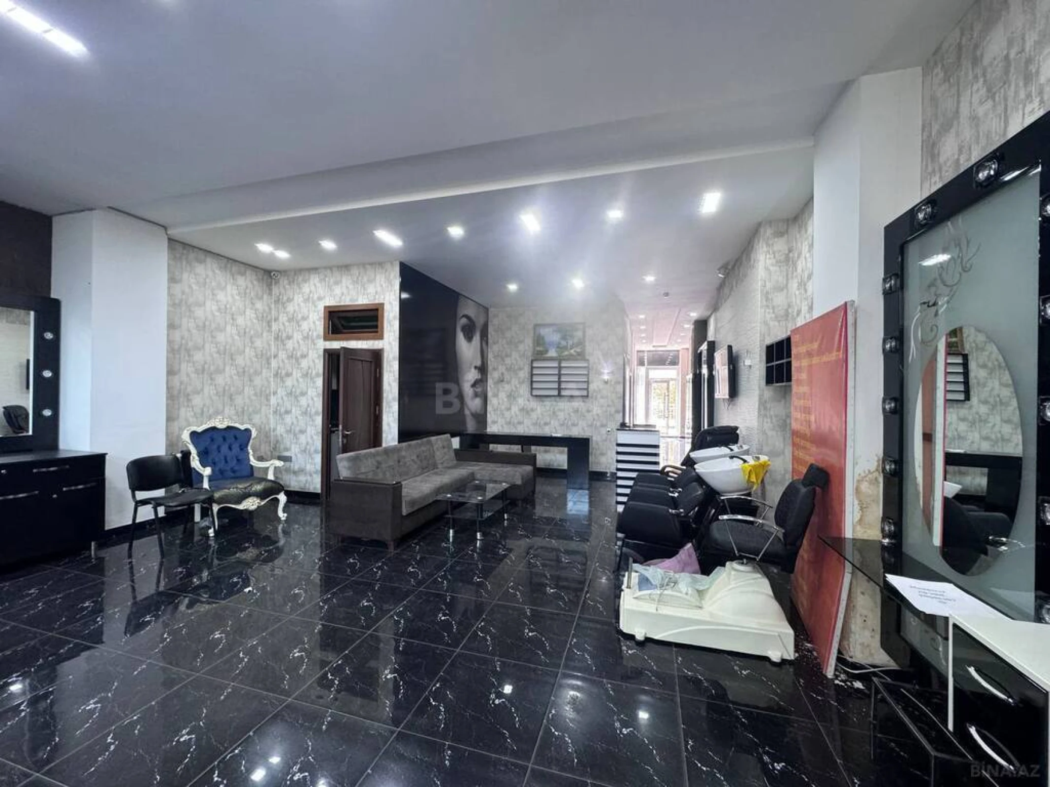 Satılır obyekt 170 m²