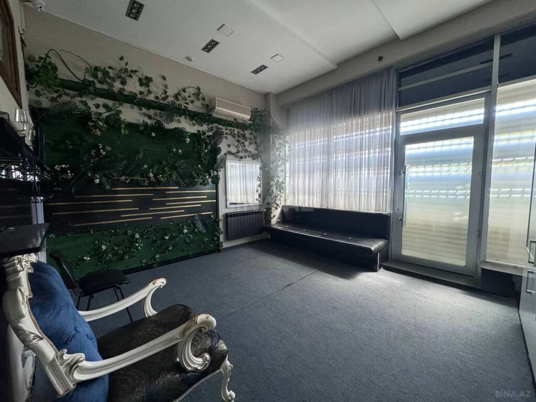 Satılır obyekt 170 m²