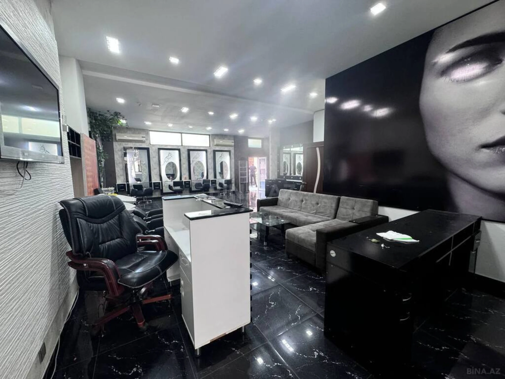 Satılır obyekt 170 m²