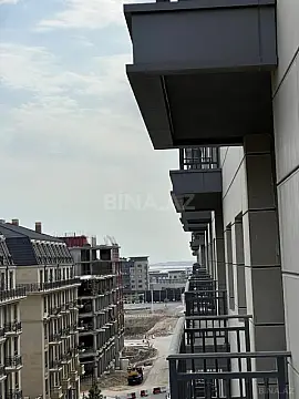 Satılır 2 otaqlı mənzil 105 m²