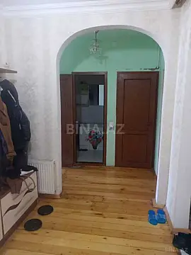 Satılır 4 otaqlı mənzil 100 m²