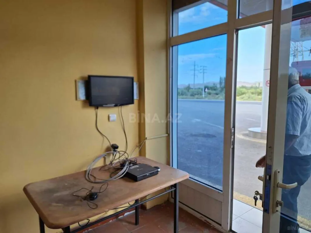 Satılır obyekt 24 m²