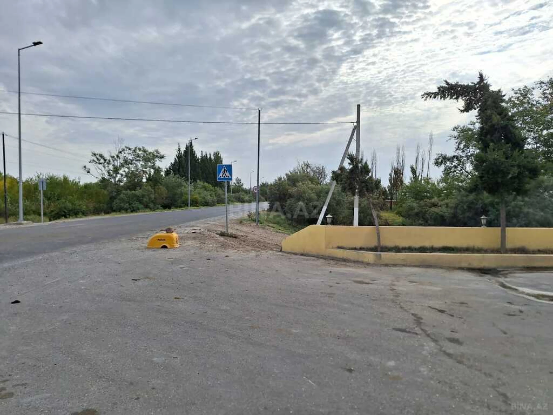 Satılır obyekt 24 m²