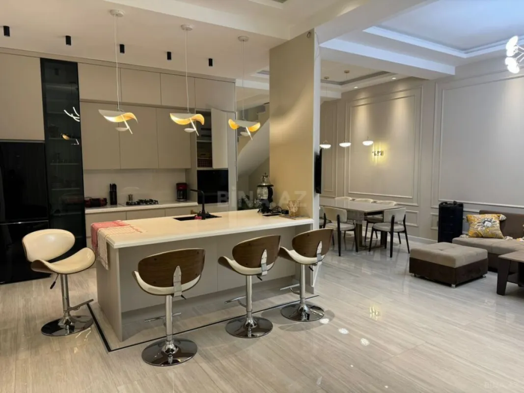 Kirayə verilir 5 otaqlı həyət evi 350 m²