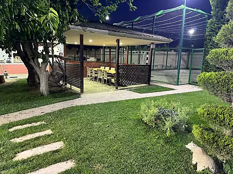 Kirayə verilir 5 otaqlı həyət evi 350 m²
