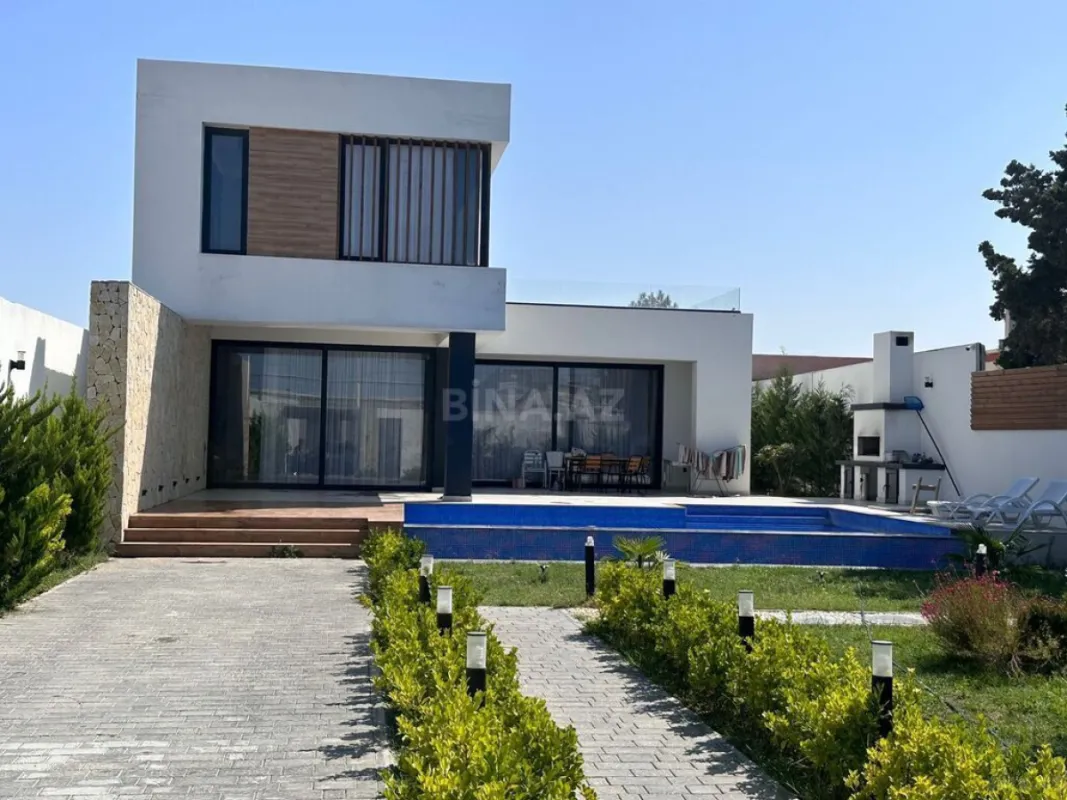 Kirayə verilir 6 otaqlı həyət evi 185 m²