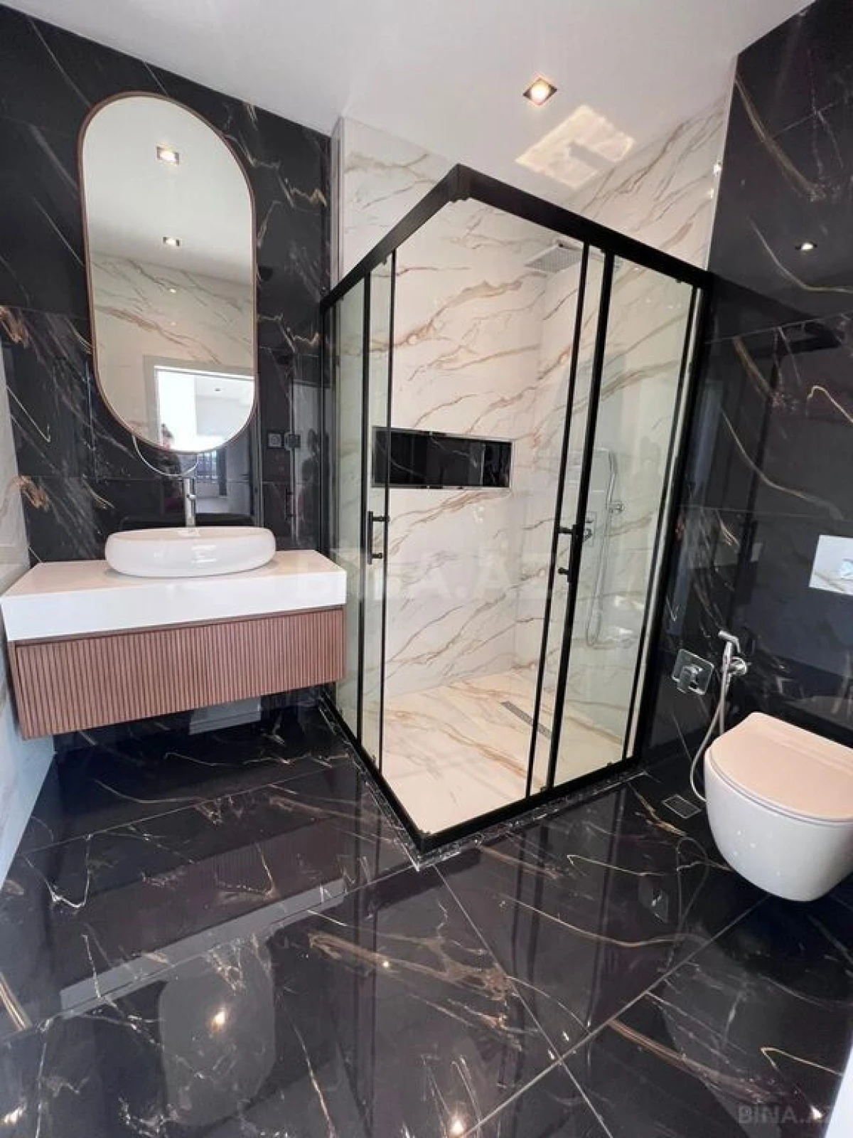 Kirayə verilir 6 otaqlı həyət evi 185 m²