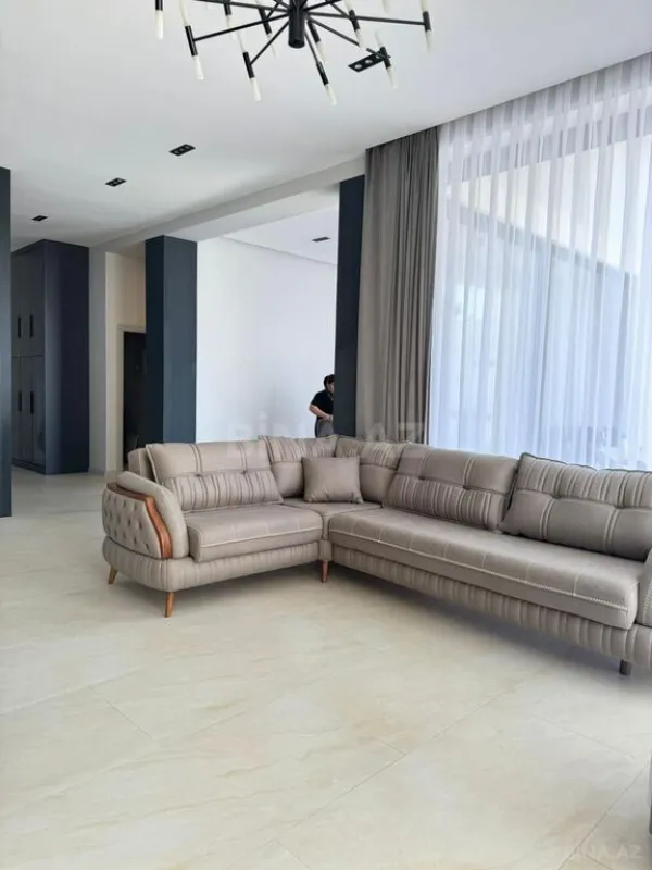 Kirayə verilir 6 otaqlı həyət evi 185 m²