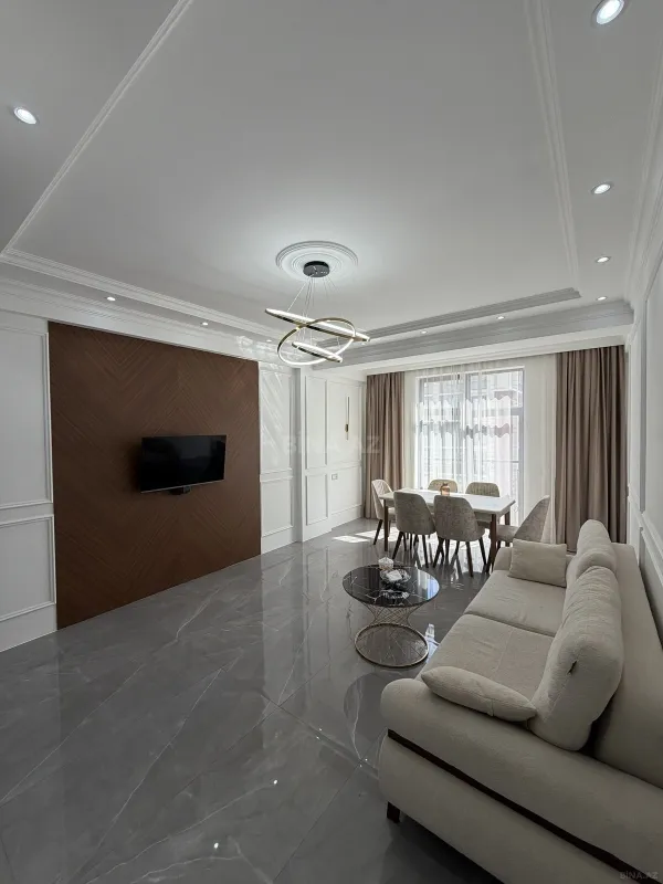 Kirayə verilir 1 otaqlı mənzil 75 m²