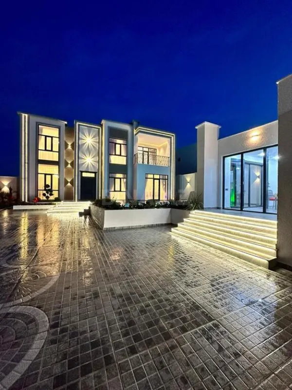 Kirayə verilir 6 otaqlı həyət evi 400 m²