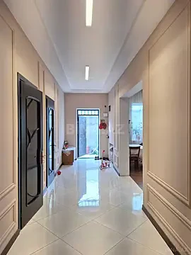 Satılır 4 otaqlı həyət evi 160 m² — Bakı, Badamdar 4 otaq 160.00 m²