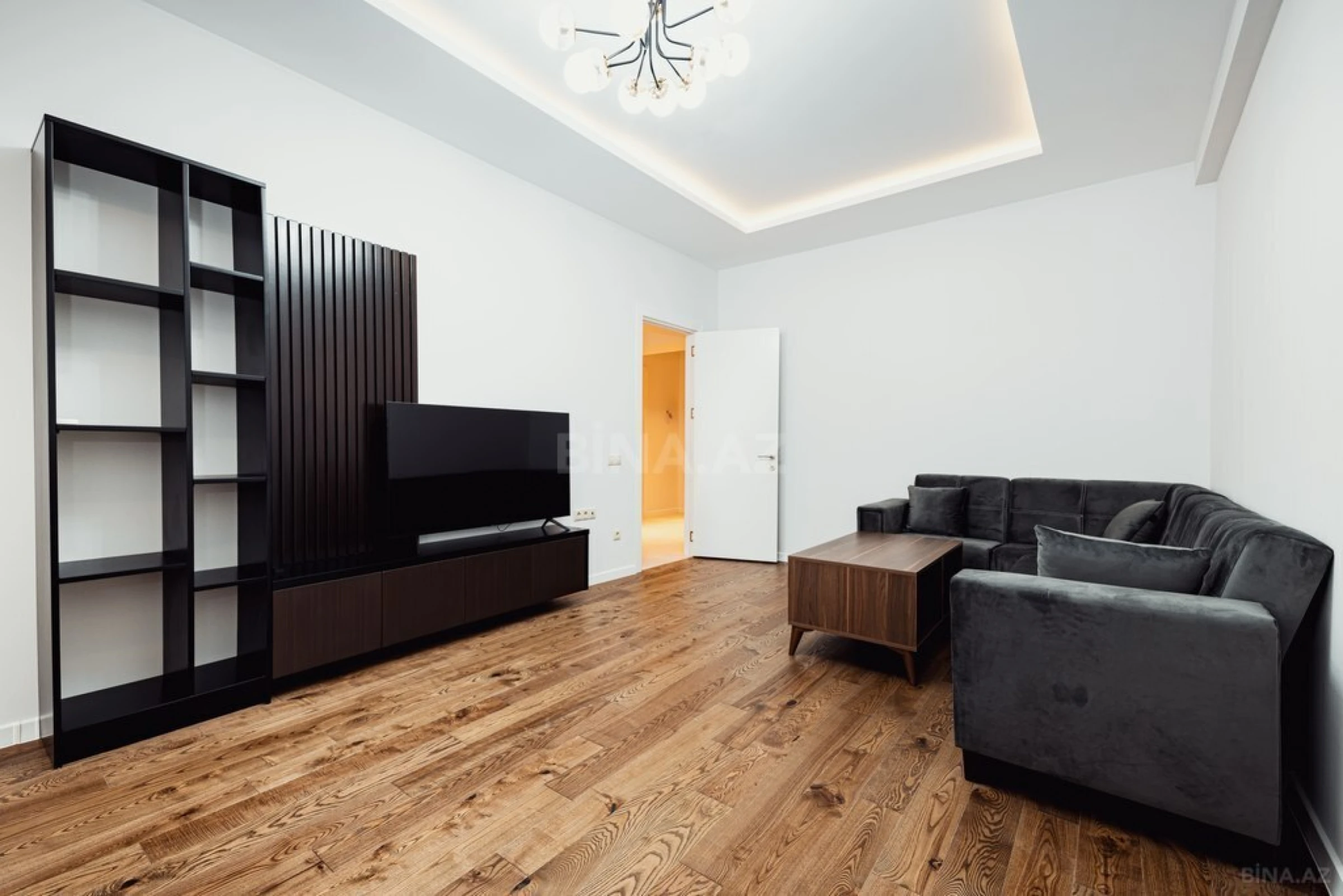 Satılır 3 otaqlı mənzil 150 m²