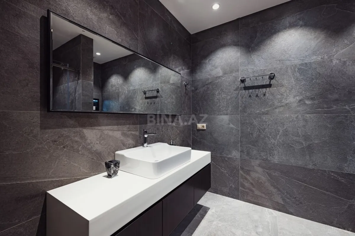 Satılır 3 otaqlı mənzil 150 m²